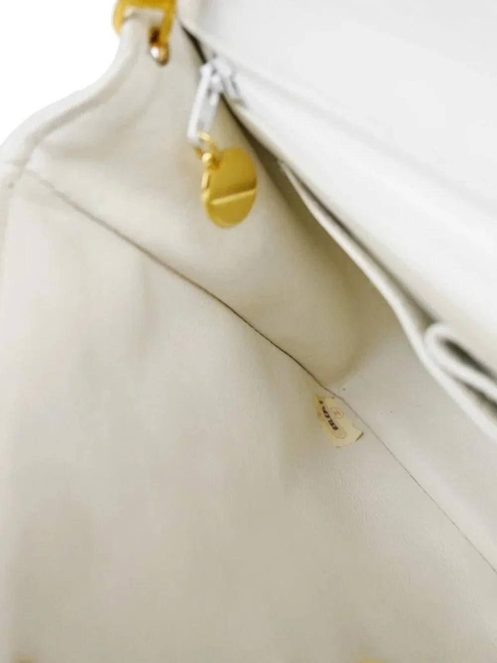 CHANEL CC Mini Matelasse Chain Shoulder Bag Leather White GHW Vintage